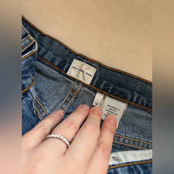 Vintage Calvin Klein Denim Shorts - Picture 5 of 6